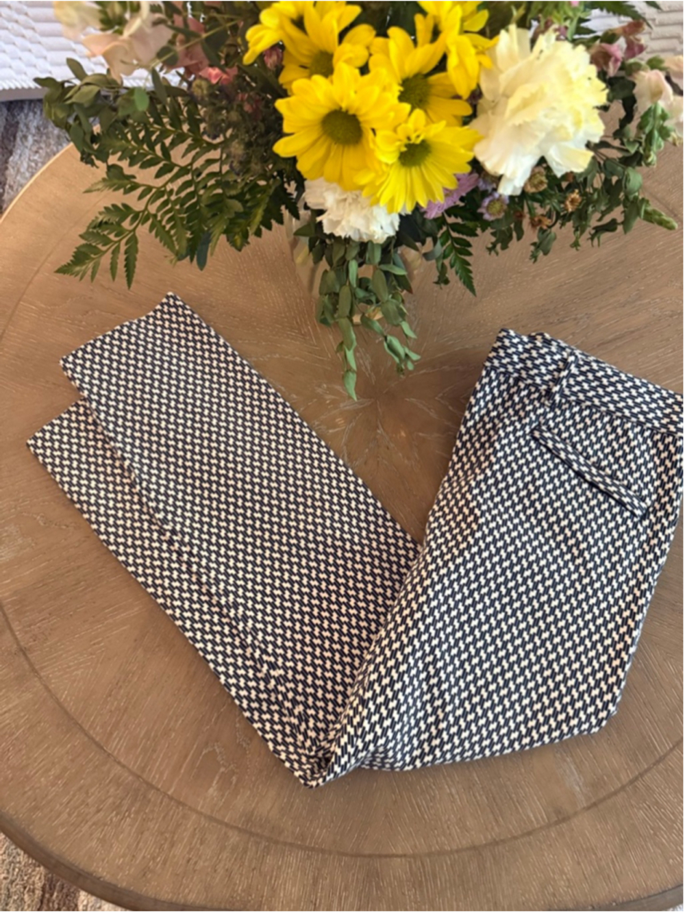 Women's GAP Black White Houndstooth Ankle & Cropped Pants Size 4